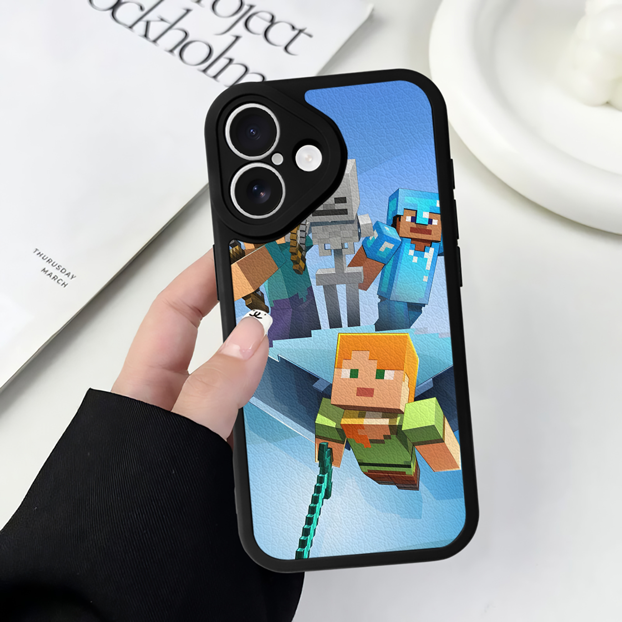 （画像用） マインクラフト ブロックの世界 Minecraft MC Block world 【iPhone 16シリーズ対応】シリコンスマホケース（レザー調） 材質：シリコン